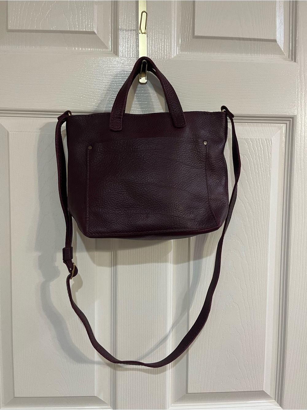 Portland Leather Goods Women's Crossbody Bag in Plum - Picture 2 of 5